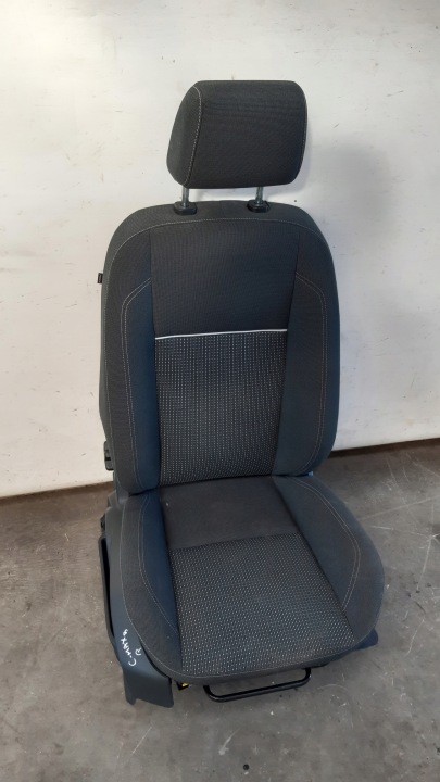 Sitz rechts grzany Ford C-MAX MK2