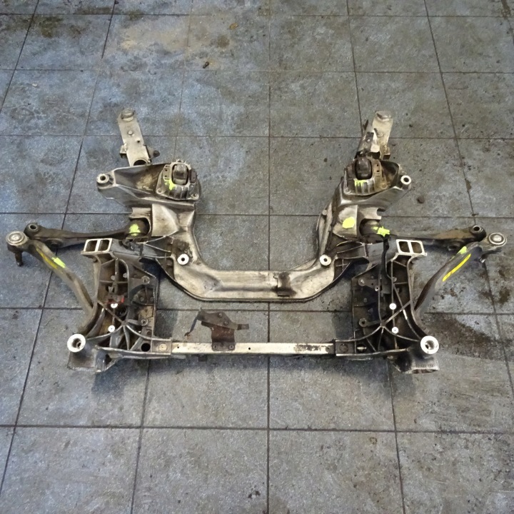 BMW 7 F01 F02 4.4 V8 TRAWERS ponte assale braccio