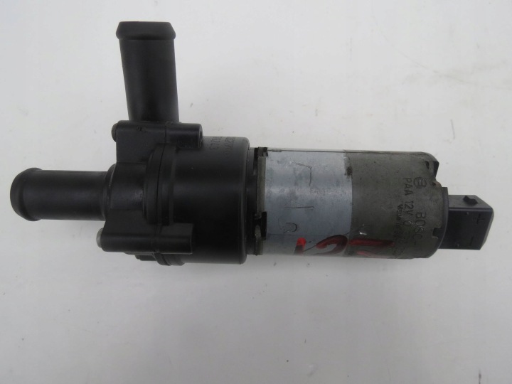 Pompe Micro moteur d’eau VOLVO XC90 V8 4.4 30776243