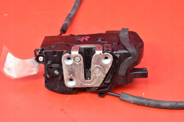 Della serratura PORTA Portiera Destra Anteriore Anteriore EU 81320-3U010 KIA SPORTAGE III LIFT 14-15