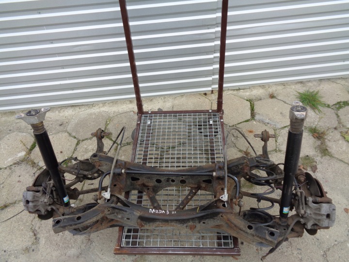 Achsträger heck hinten MAZDA 3 III BM 13