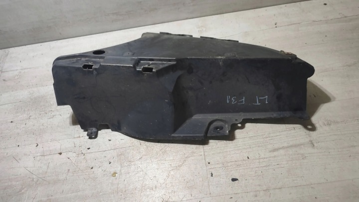 BMW 3 F30 F35 F31 2017 Arrière Bouche buse Gauche Couverture tablier moteur