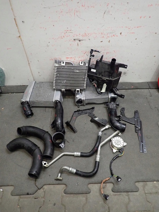 KÜHLER LUFT INTERCOOLER NISSAN GTR D2122A-05