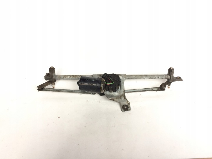 Gestänge Motor Wischer VW GOLF III vorne 390241109 BOSCH