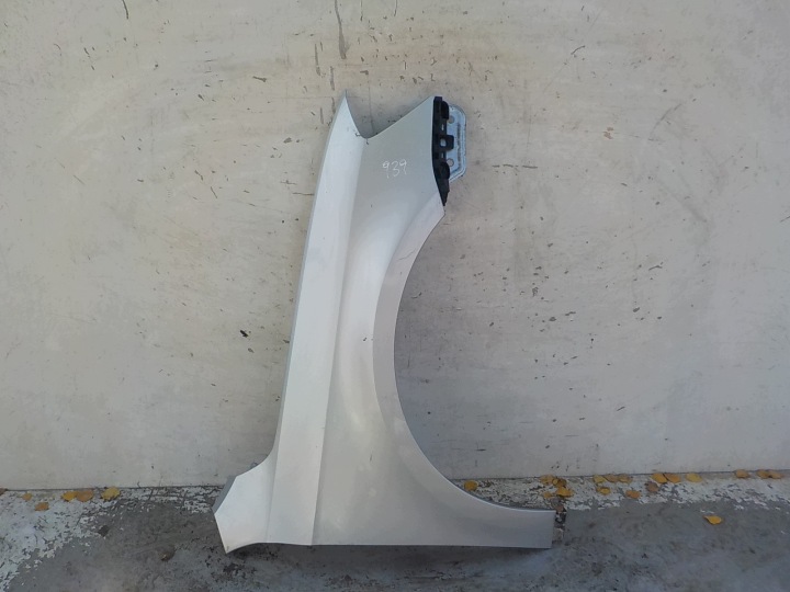 938 VOLKSWAGEN PASSAT B7 fender right front front