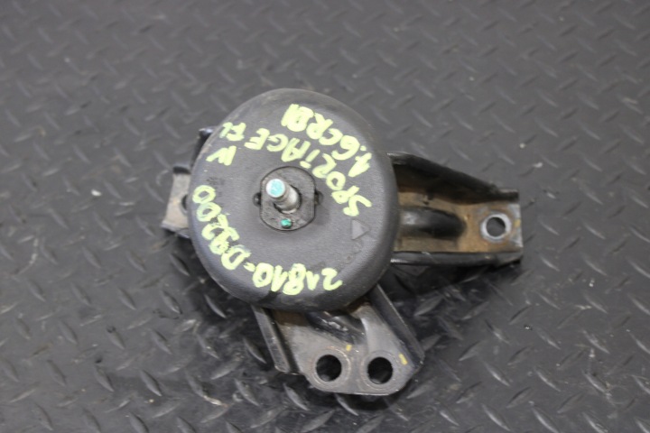 supporto Supporti motore usato KIA SPORTAGE IV 4 LIFT 1,6 CRDI 21810-D9200