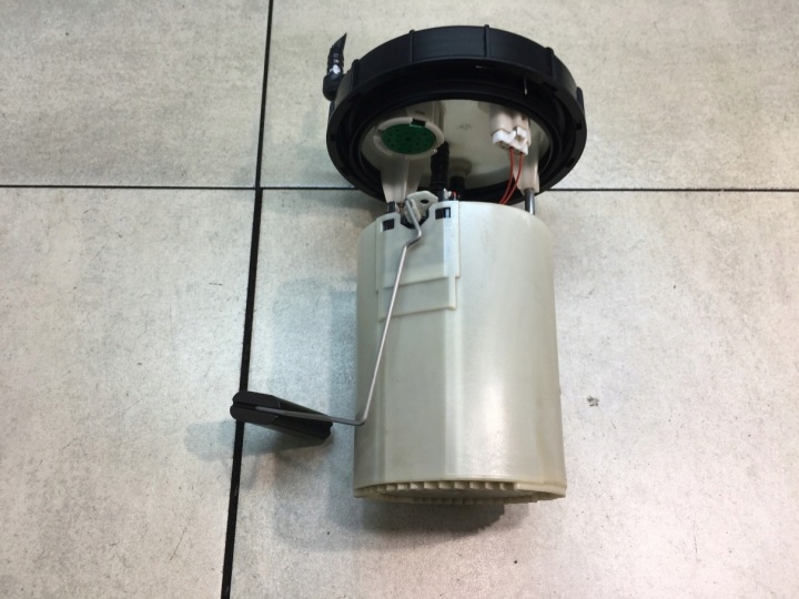 Capteur Niveau Carburant CIVIC VII 1.4 0580300013 77010-02040