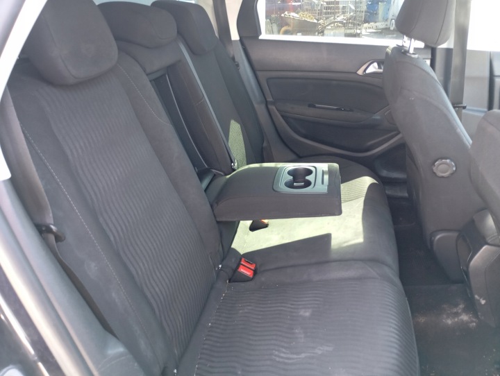 PEUGEOT 308 II 2 T9 SW KOMBI 14-21 PRZEKLADKA sedenia zadok sedacka sedačky