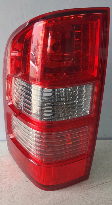 FORD RANGER 2006-2009 Feux phare Arrière Gauche ur87-51160