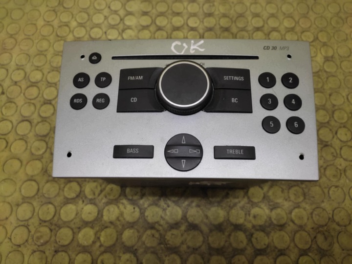 OPEL MERIVA A RADIO 13292091RH