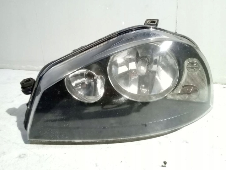 Seat Arosa lift light left front front