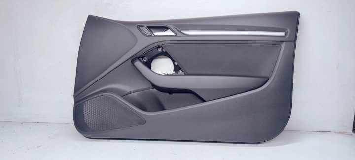 Seite Tür P P AUDI A3 8V 8V3867106 MATERIAL *56