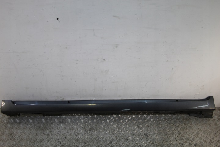Couverture Jupe Jupe Gauche TOYOTA VERSO LIFT
