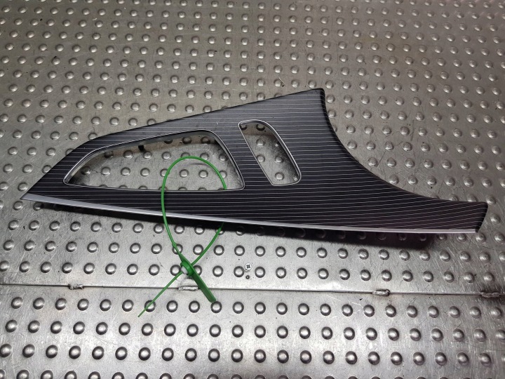 DEKOR lišta dveře pravý předek dřevo JACHTOWE GC1 4G8867410BC AUDI A7 C7