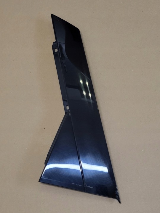 moulding exterior cover door left rear part AUDI A4 B9 8W sedan DEKOR LUSTRO OE