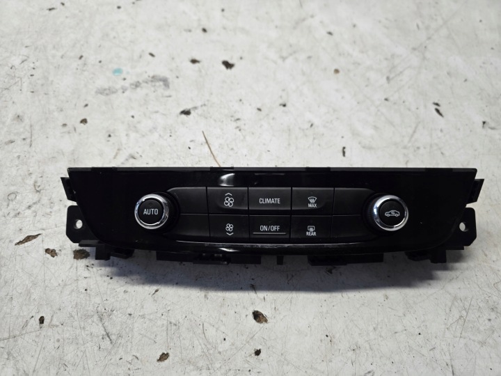 OPEL INSIGNIA B Unite commande clima Bouches buses 39113537