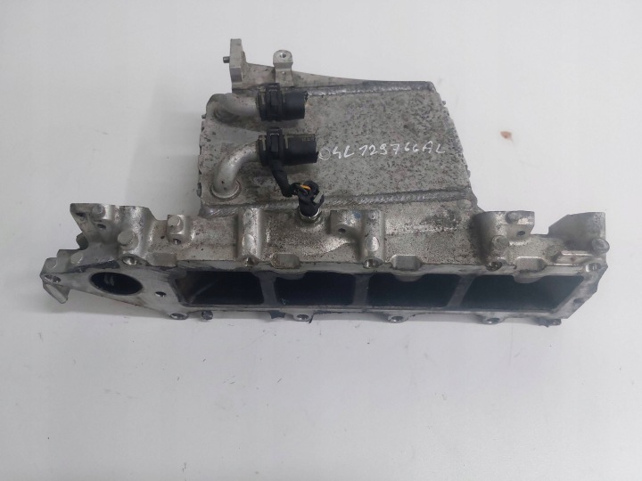 VW GOLF VII PASSAT B8 AUDI A3 KAROQ 1.6 2.0 TDI intake manifold 04L129766AL
