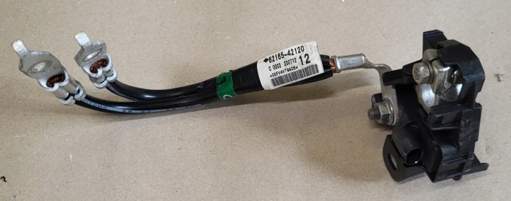 cablaggio cablaggio KABEL Morsetto polo negativo usato fusibile TOYOTA RAV4 V OE EUROPA