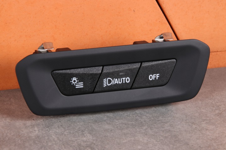 BMW X5 G05 M F95 X6 G06 LCI vypínač ovladac PANEL světel USA 5A71545