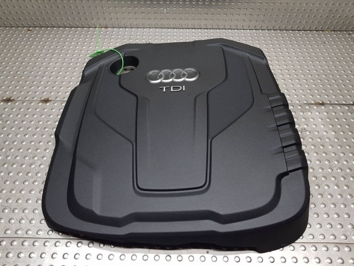 motor cover upper 04L103925D AUDI A4 B8 A5 8T LIFT A6 C7 Q5 8R 2.0 TDI