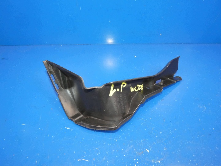 MERCEDES C KLASA W205 cover air duct air line left front
