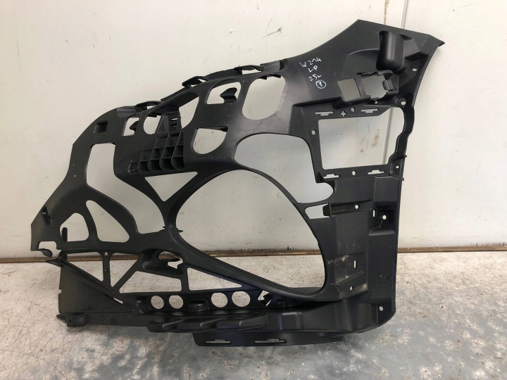 bumper bracket left front MERCEDES W214 A2148850400