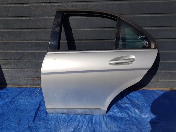 MERCEDES W204 SEDAN ajtó bal far C775 775