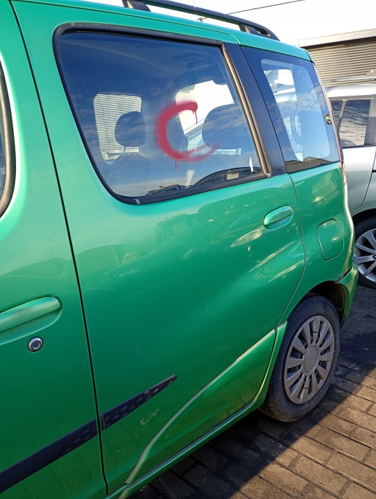 Toyota Yaris Verso et 1 00-05 Portière Gauche Arrière Arrière kod lakieru 6S2
