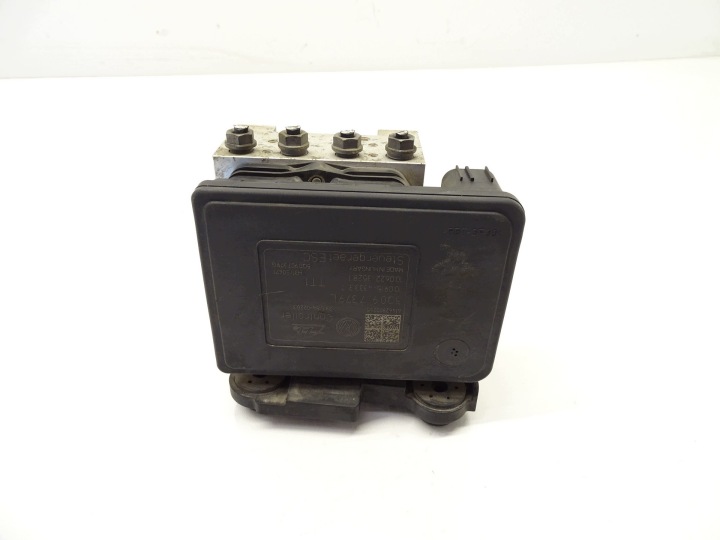 pompa ABS AUDI A3 8V 5Q0614517K 5Q0907379L