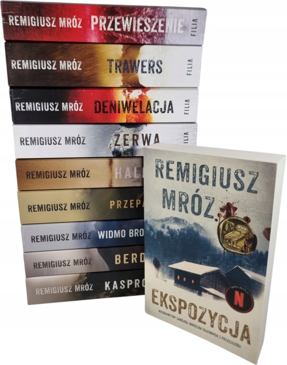 Zdjęcie egzemplarza: Komisarz Forst Tomy 1-10 / Remigiusz Mróz zestaw książek kryminał