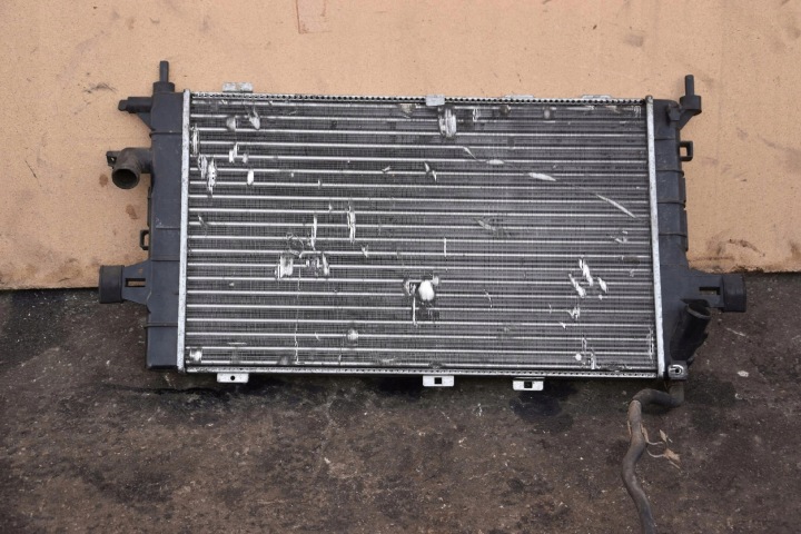 Radiatore motore usato OPEL ASTRA H 1.3