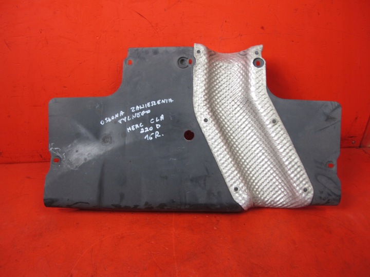 MERCEDES CLA W117 C117 blende abdeckung unterfahrschutz heck
