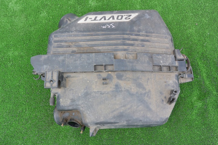 cover of a filter, air 100140-6960 TOYOTA RAV4