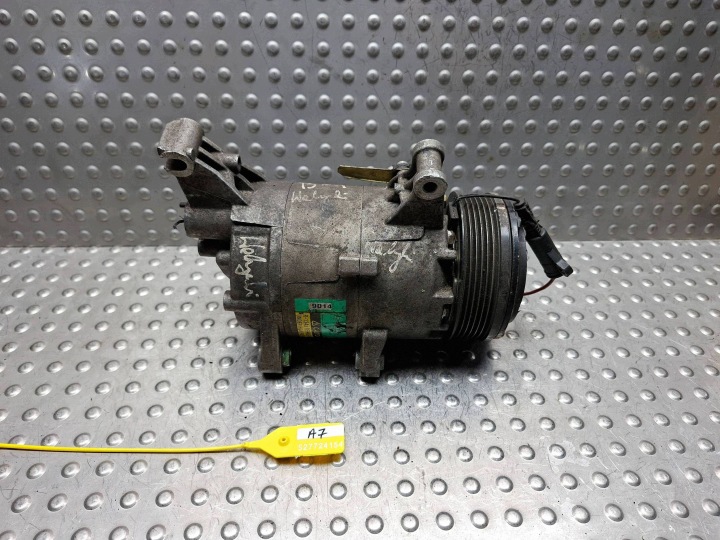 Compressore CLIMATIZZATORE ARIA CONDIZIONATA MINI COOPER R50 02- 1.6 B 01139014