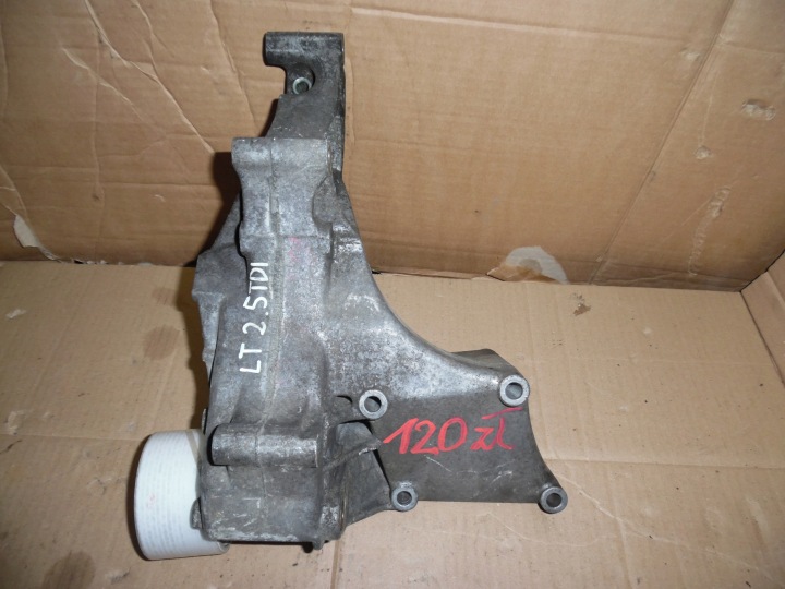 VW LT 2.5TDI holder POMPY of the control and alternator
