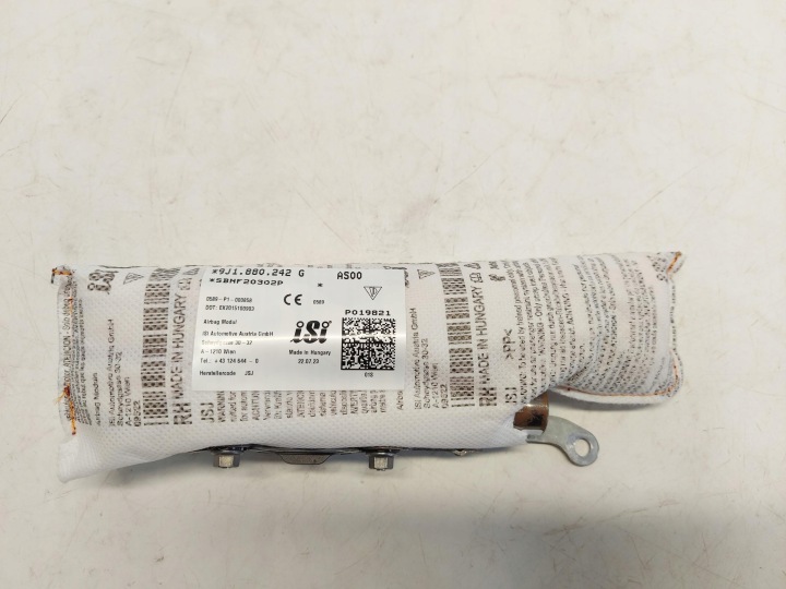 Porsche Taycan GTS 9J1 2023r airbag powietrzna airbag seat right