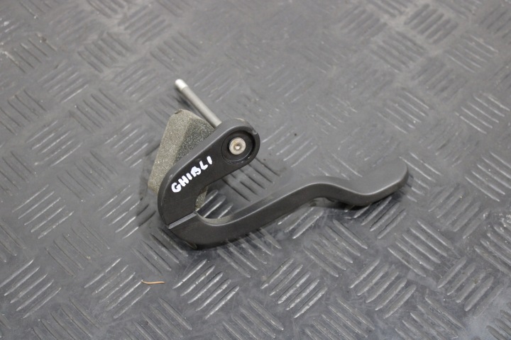 handle control of the steering wheel MASERATI GHIBLI M157