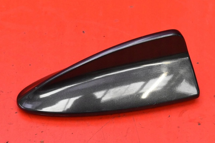 ANTENA PLETWA REKIN REKINEK B90 30000935BF BMW F10 F11 09-13