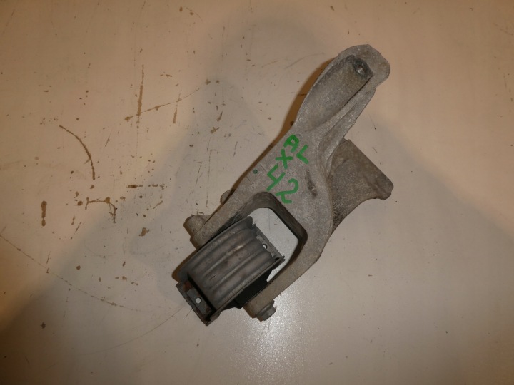 VW T6 2.0TDI holder engine mount 7E0199343B