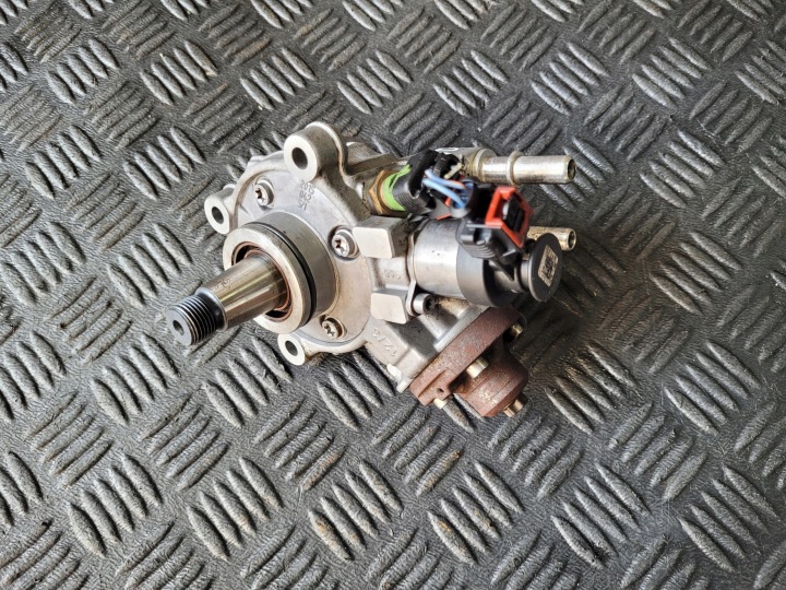 Einspritzpumpe 0445010706 JAGUAR XE X760 XF X260 2.0 D