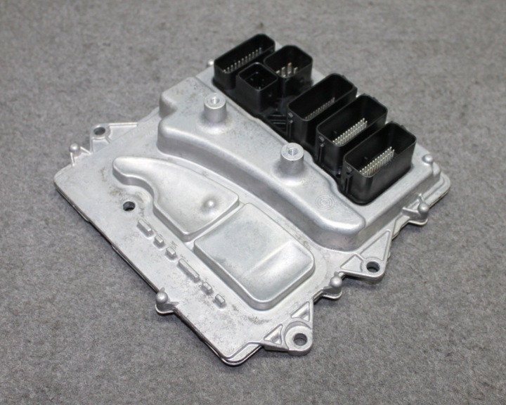 BMW M3 F80 M4 F82 M2 F87 Unité de contrôle Ordinateur Moteur DME 8645445 0261S12018