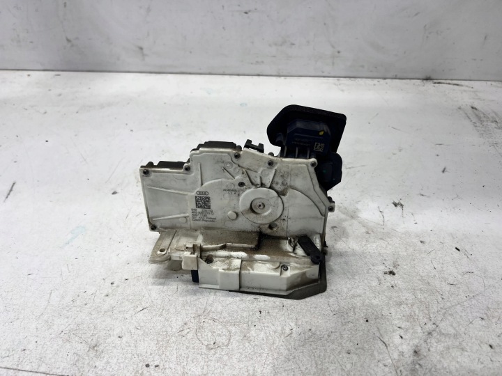 de la Serrure Portière Gauche Arrière AUDI A6 C8 4K0839015Q 9 PIN