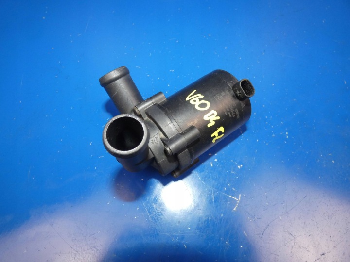 VOLVO V60 und S60 II XC90 XC60 S90 V90 2.0 D4 Wasserpumpe zusätzliche
