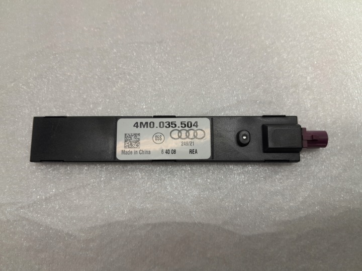 AUDI A4 B9 LIFT AMPLIFICATORE antenna 4M0035504