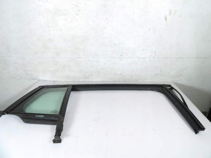 FORD FOCUS MK4 KOMBI Dichtsatz Tür rechts heck JX7B A25824