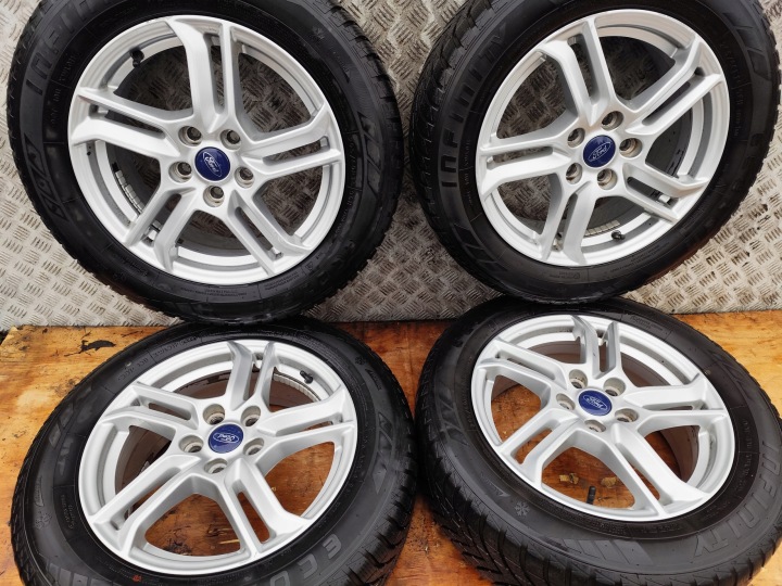FORD FOCUS MK4 ruote CERCHI ALU 205/60/16