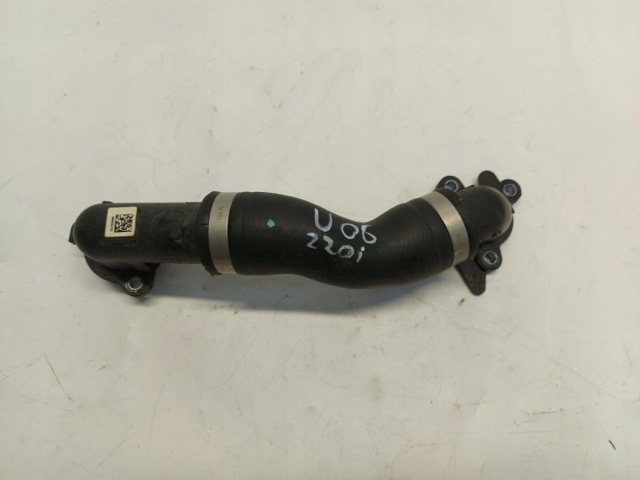 BMW U06 200i 1.5TB Schlauch rohr des Wassers 9896567