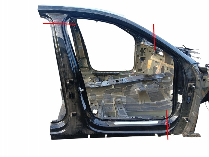 práh pravý sloupek střední AUDI A6 C8 LAK: LY9B (18-23)