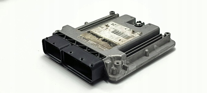 počítač MOTORA ECU 0281015328 2.0 TDI AUDI A4 B8