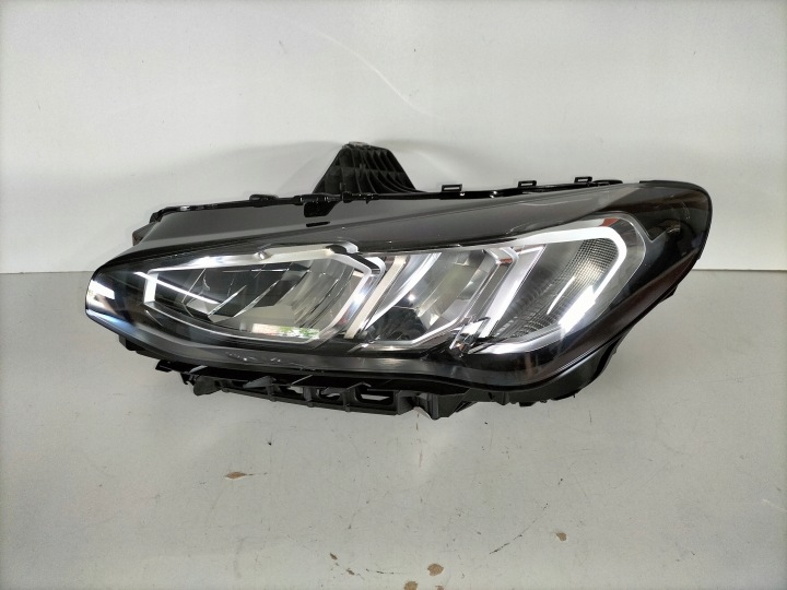 light front left BMW 2 U06 ACTIVE TOURER 21